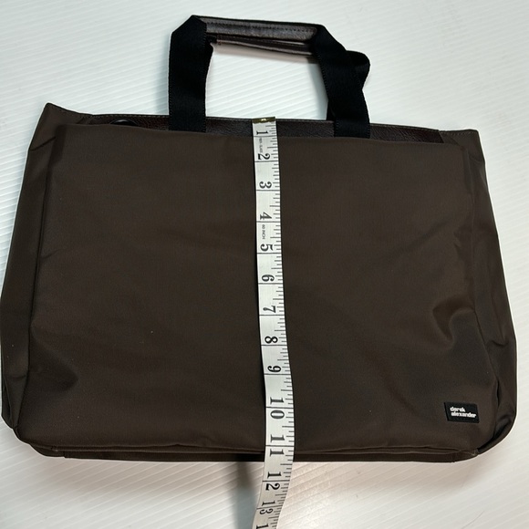 NWOT. Derek Alexander Brown Nylon Top Zip Tote - Unisex - Picture 13 of 15